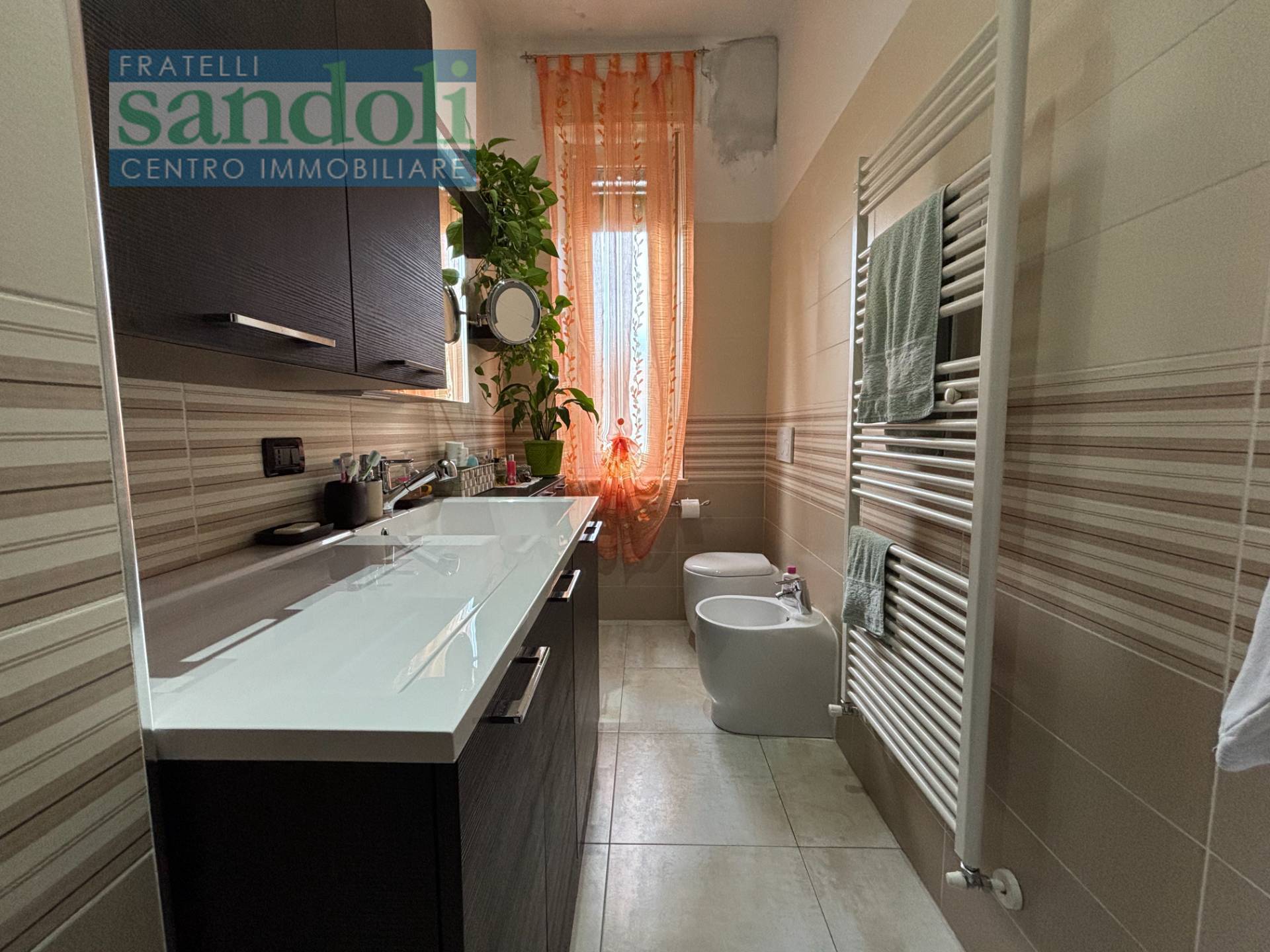 Appartamento in vendita a Vercelli, Corso Italia