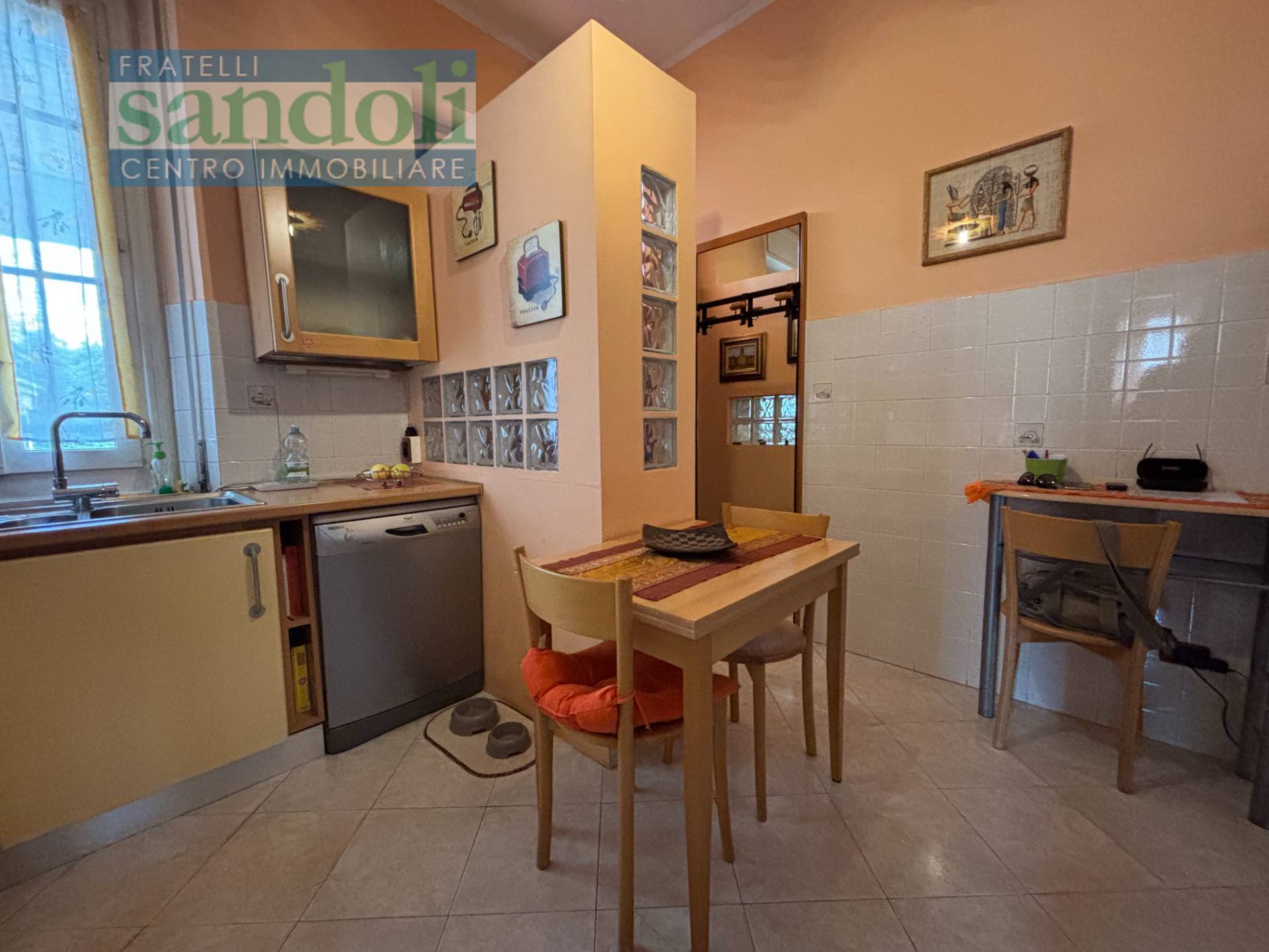 Appartamento in vendita a Vercelli, Corso Italia