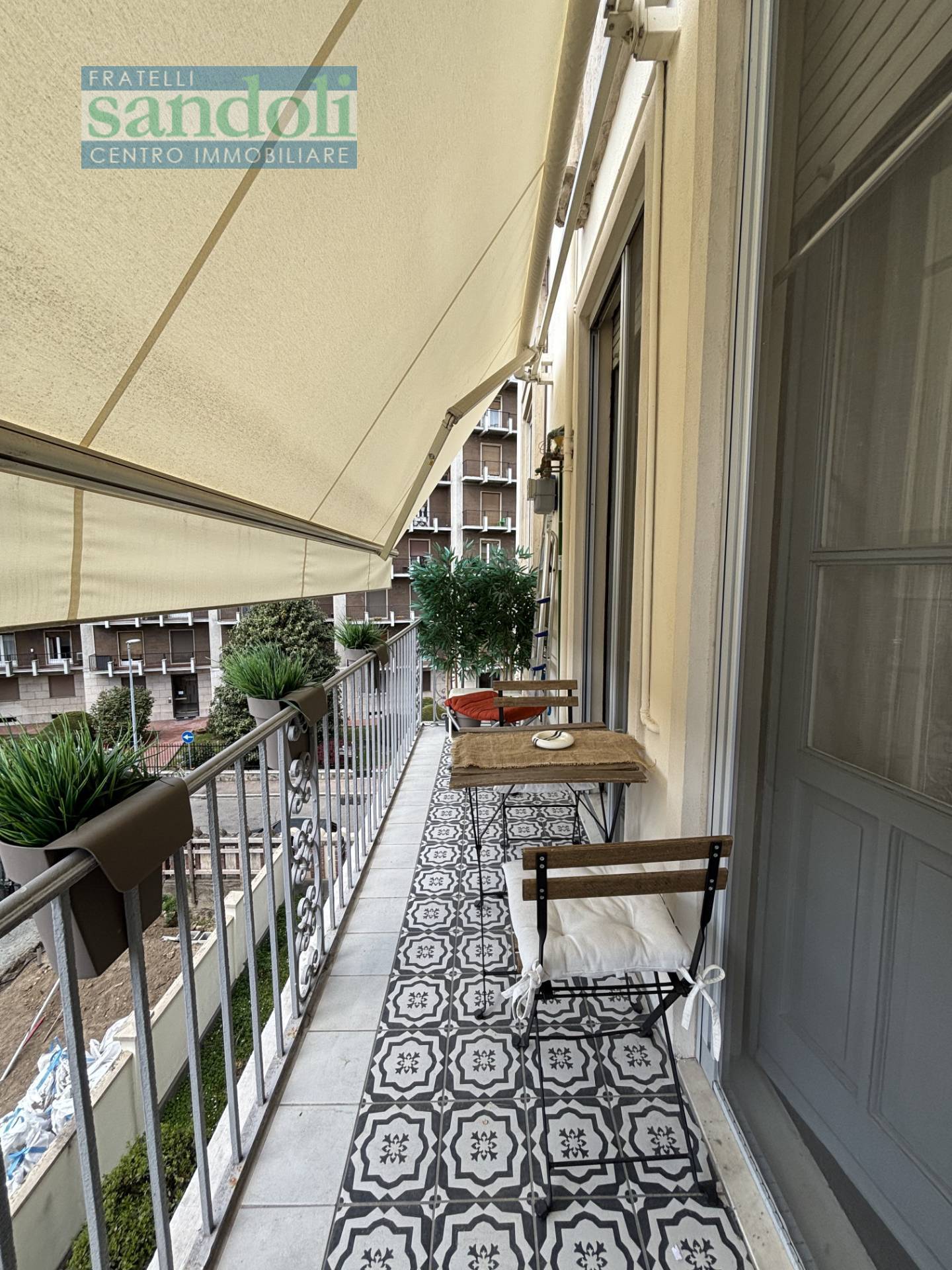 Appartamento in vendita a Vercelli, Centro