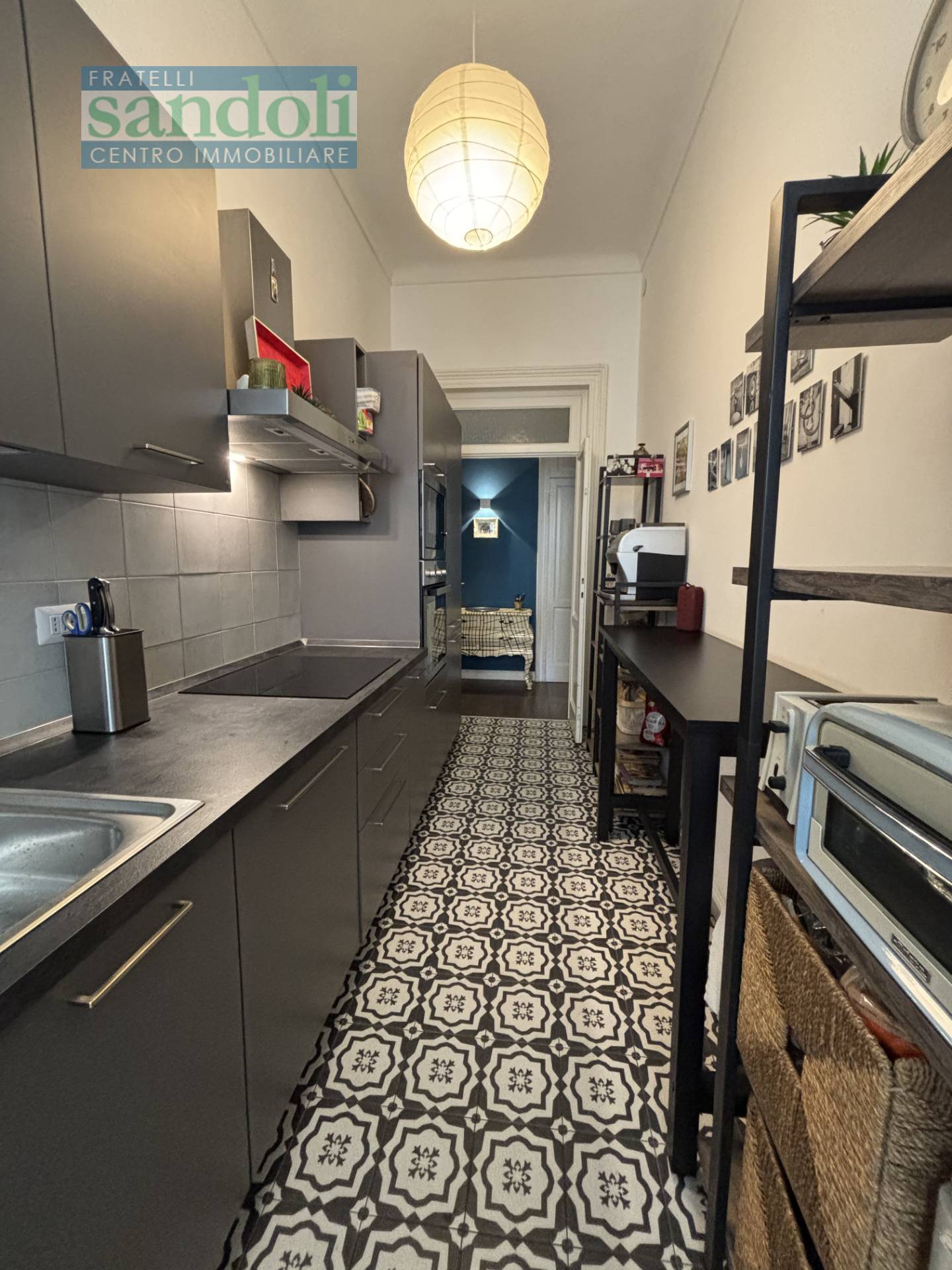 Appartamento in vendita a Vercelli, Centro