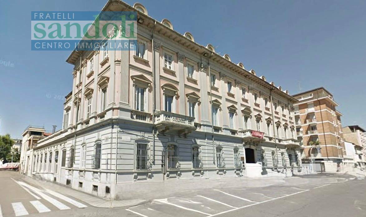 Appartamento in affitto a Vercelli, Centro