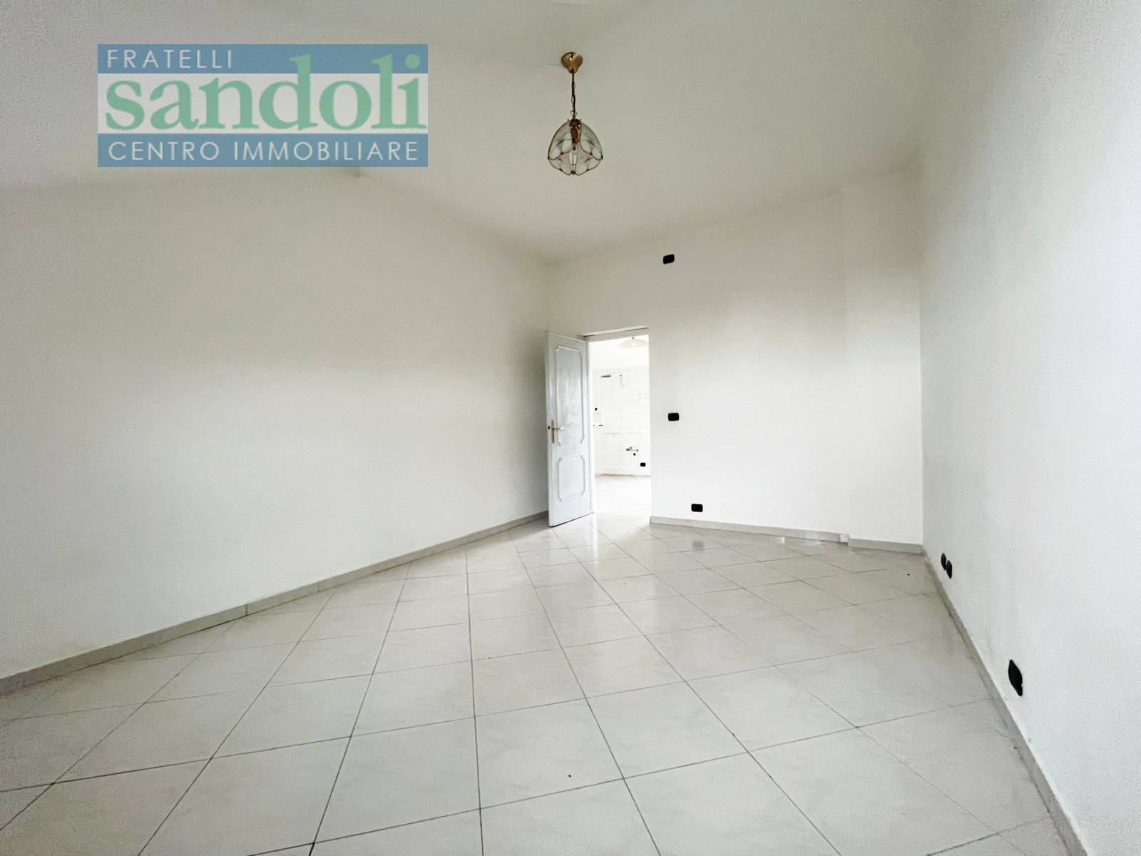 Appartamento in affitto a Vercelli, Centro