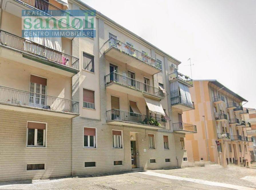 Arredato in affitto a Vercelli, Viale Rimembranza