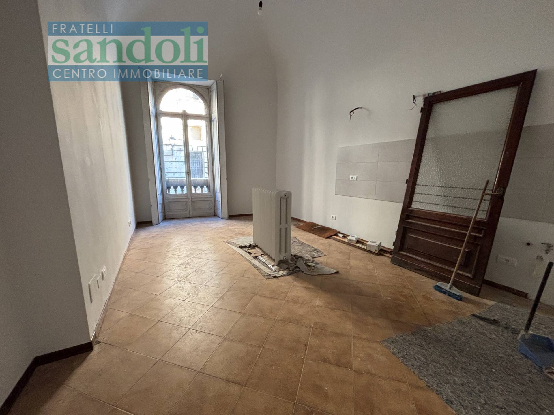 Appartamento in vendita a Vercelli, Centro