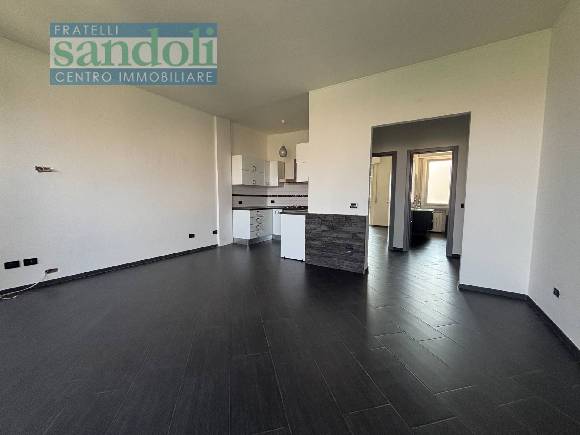 Appartamento in vendita a Vercelli, Centro