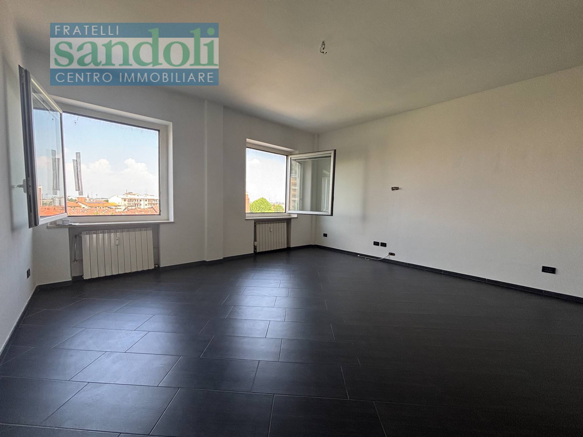 Appartamento in vendita a Vercelli, Centro