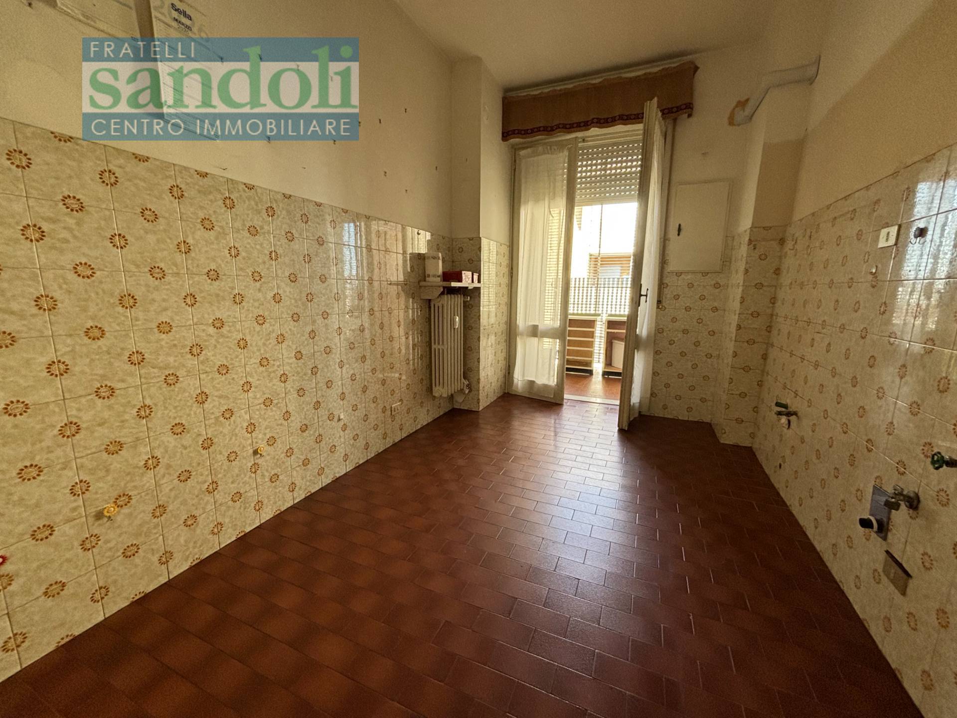 Appartamento in vendita a Vercelli, Centro