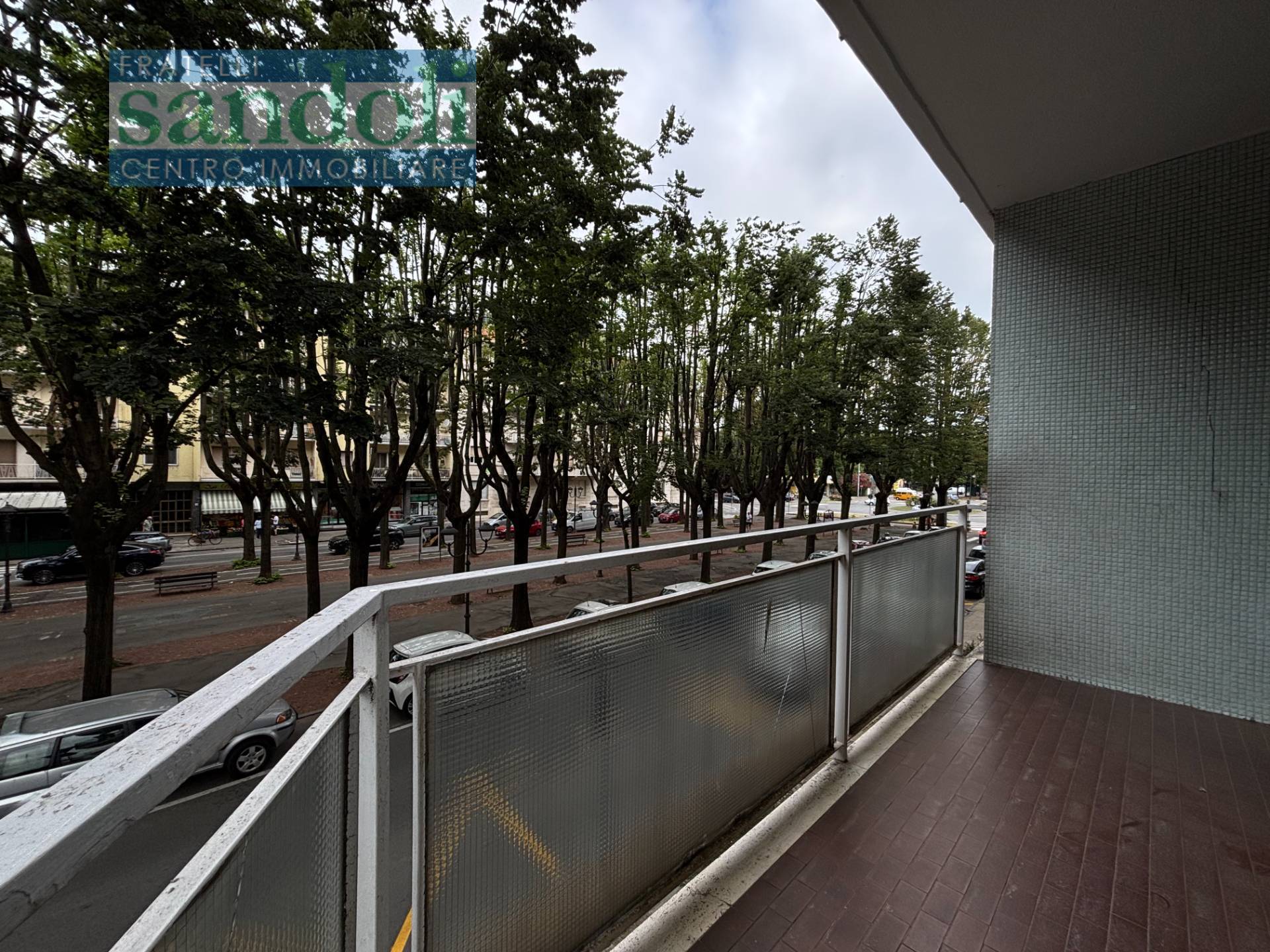 Appartamento in vendita a Vercelli, Viale Rimembranza