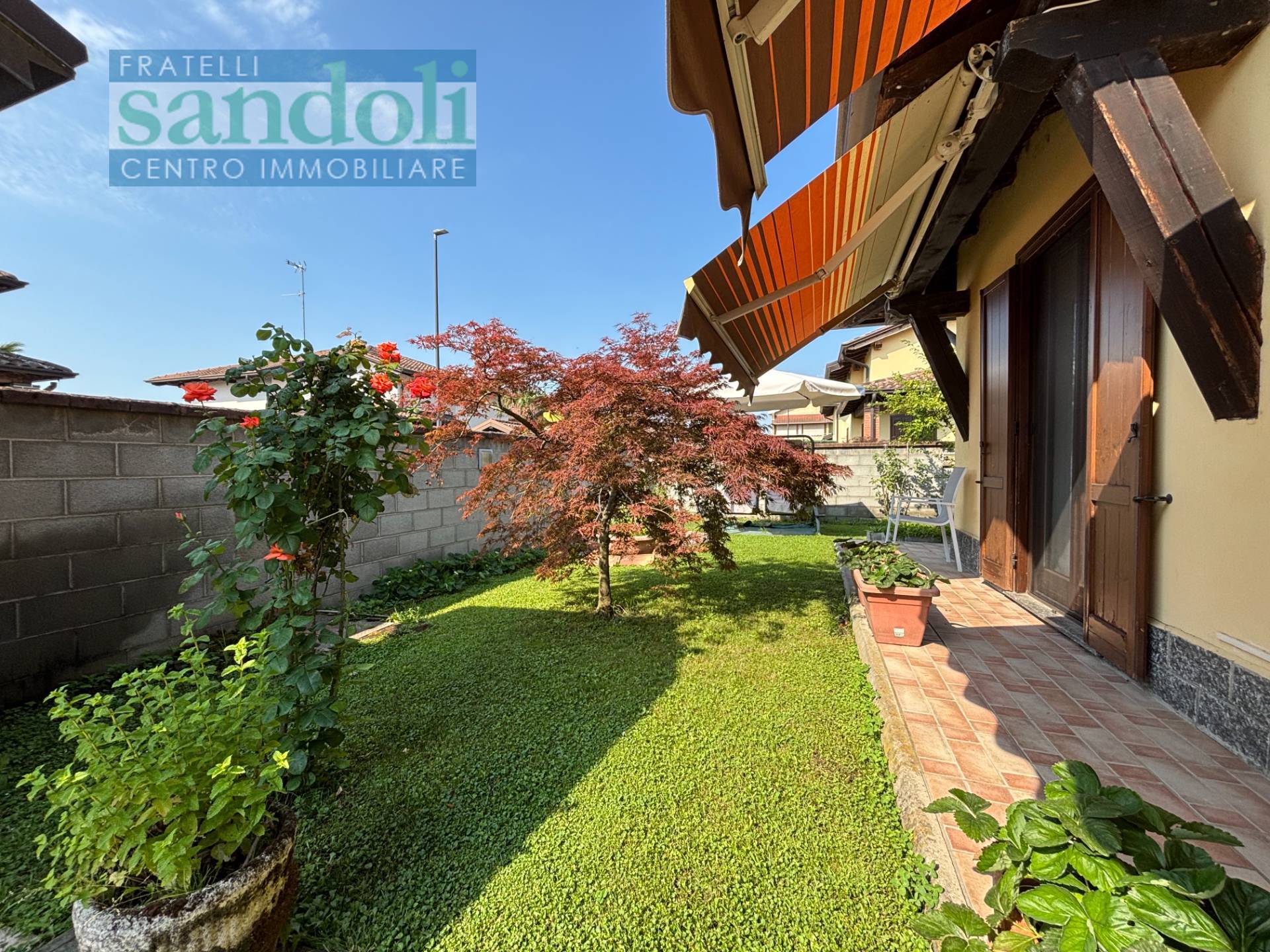 Villa in vendita a Casalvolone