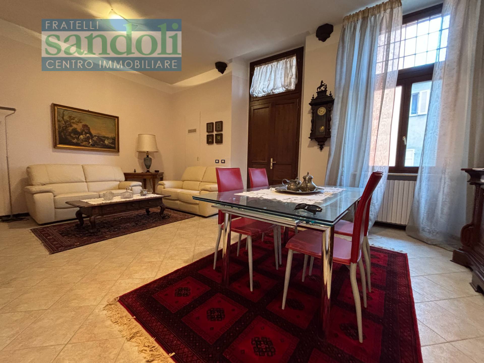 Appartamento in vendita a Vercelli, Centro