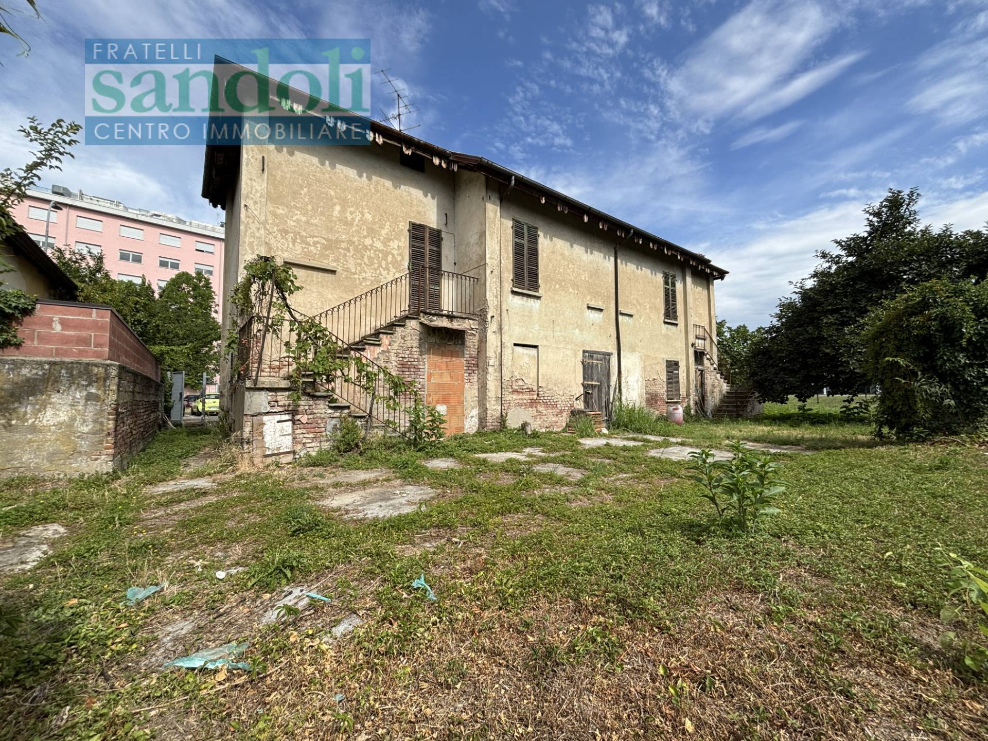 Indipendente in vendita a Vercelli, Zona Santa Rita