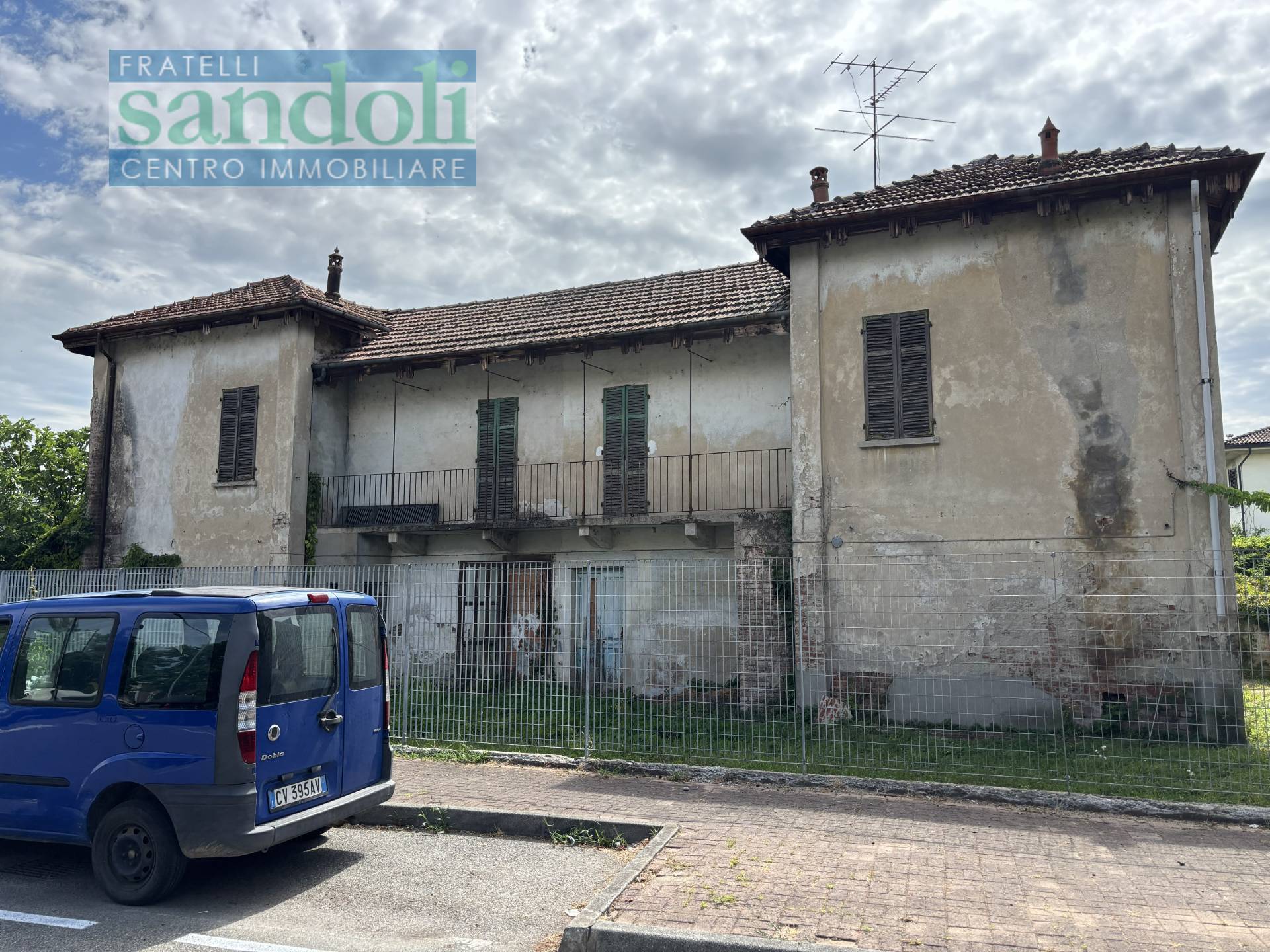 Indipendente in vendita a Vercelli, Zona Santa Rita