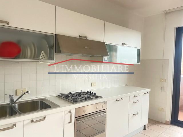 Trilocale in vendita, Massa zona viali