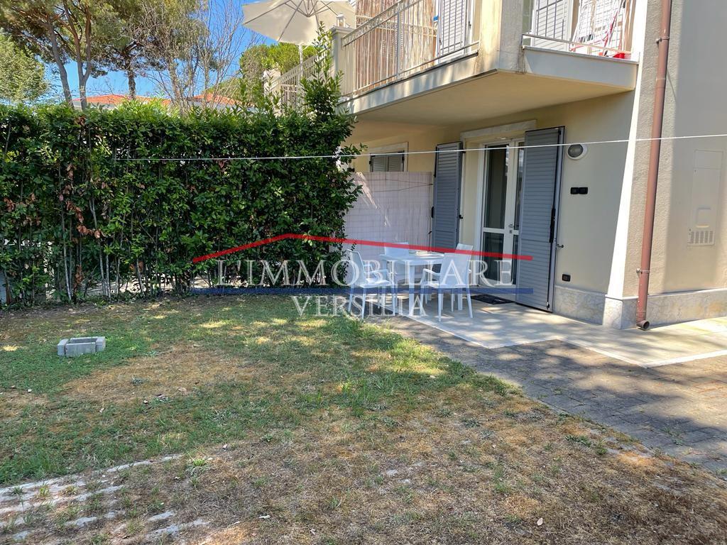 Villa Trifamiliari in vendita, Montignoso cinquale