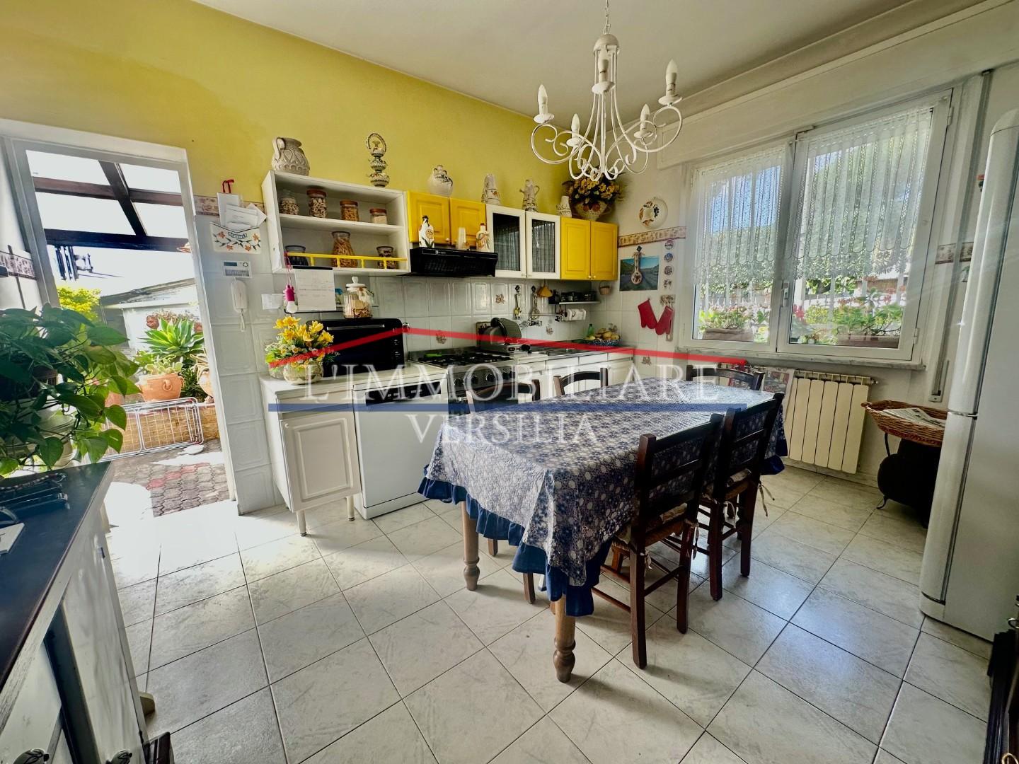 Casa indipendente con giardino, Massa romagnano