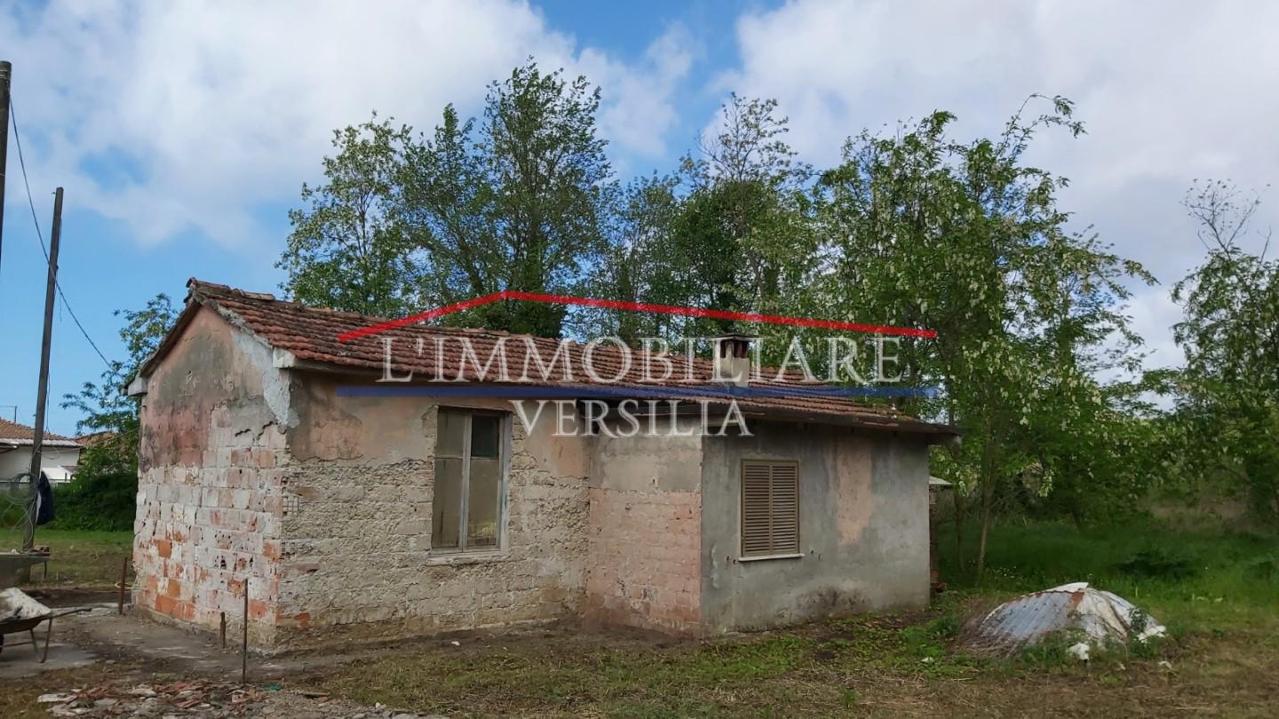 Casa indipendente con giardino, Massa romagnano