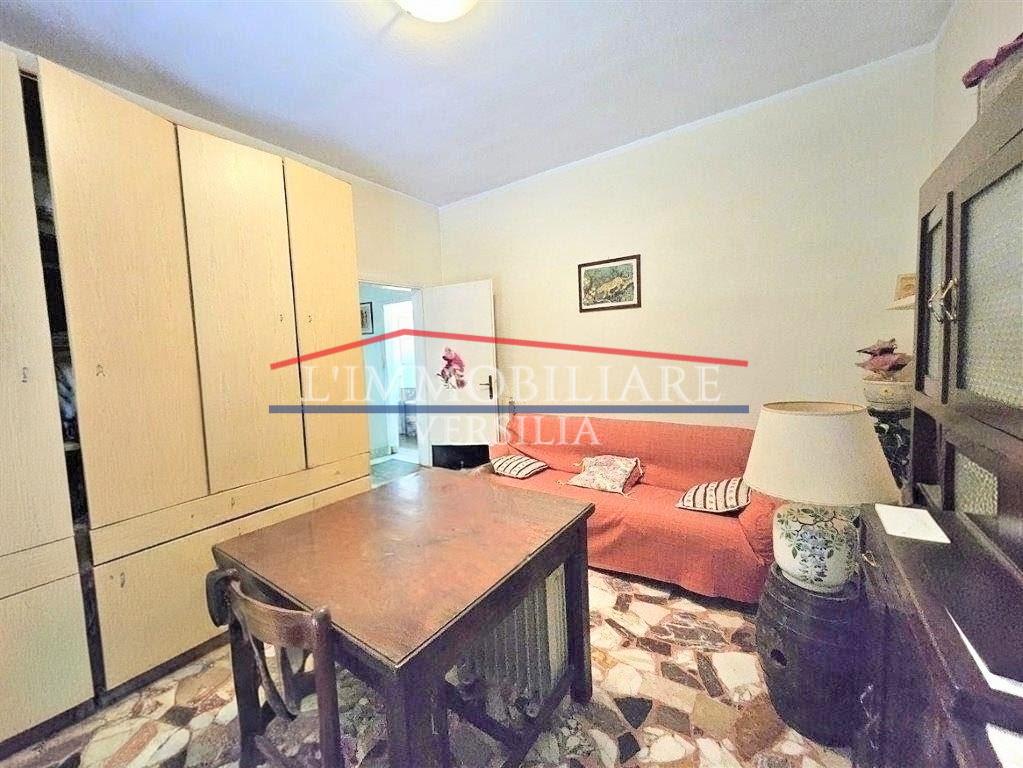 Casa indipendente con giardino, Massa marina di