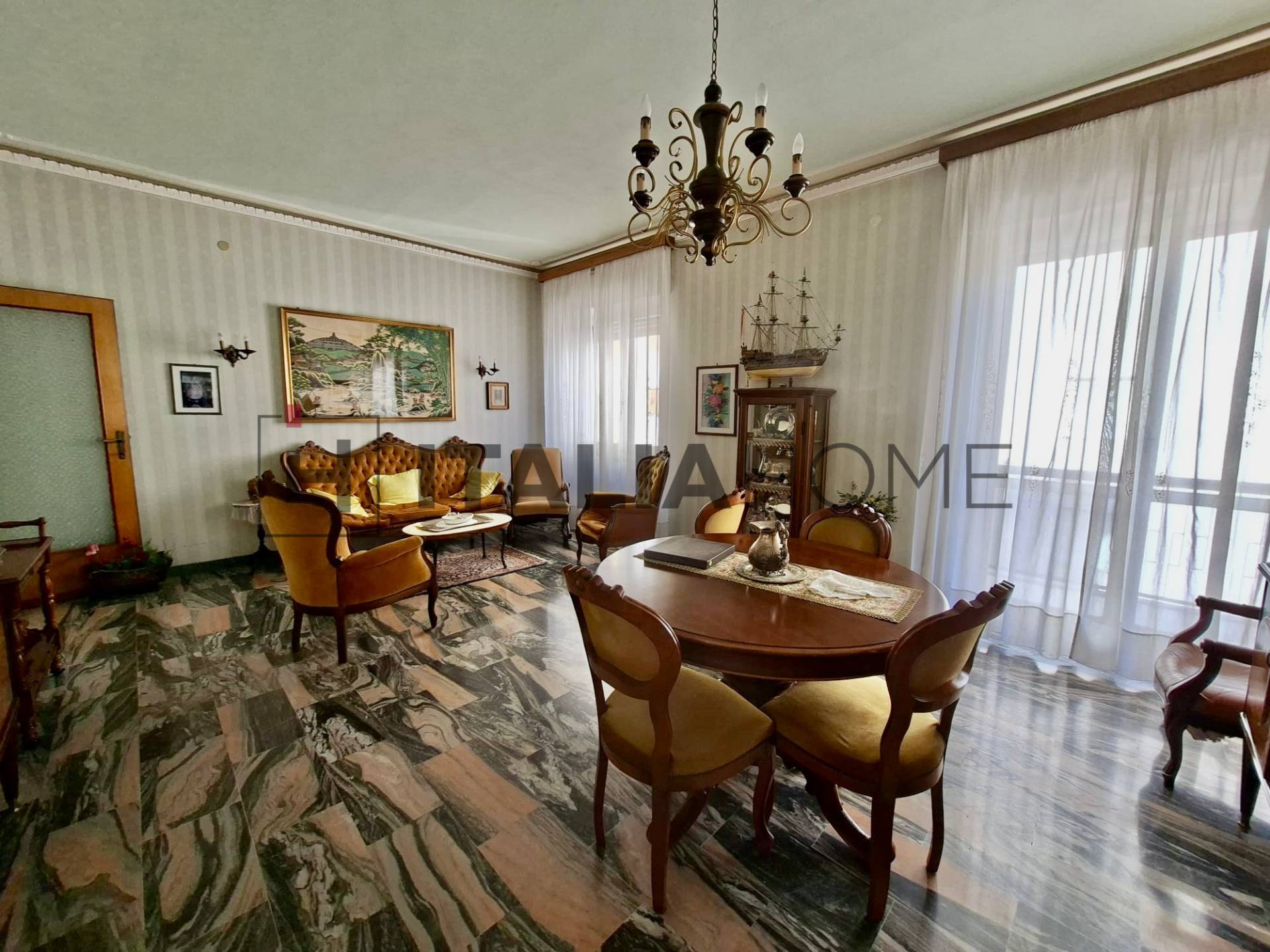 Appartamento in vendita a Cagliari, San Benedetto