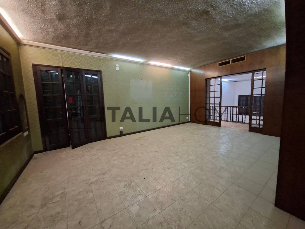 Villa in vendita a Cagliari, Bonaria