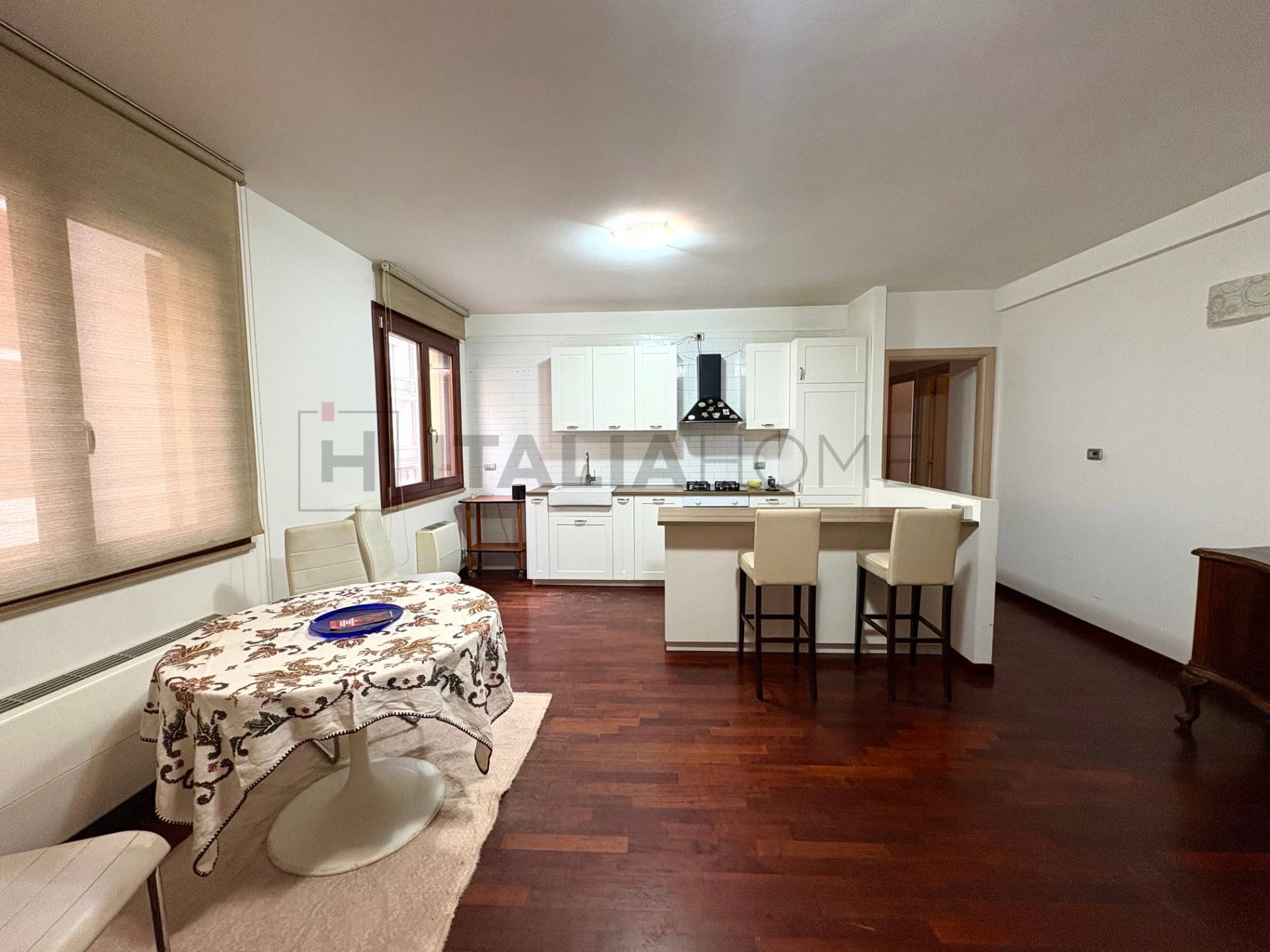 Appartamento in vendita a Cagliari, San Benedetto