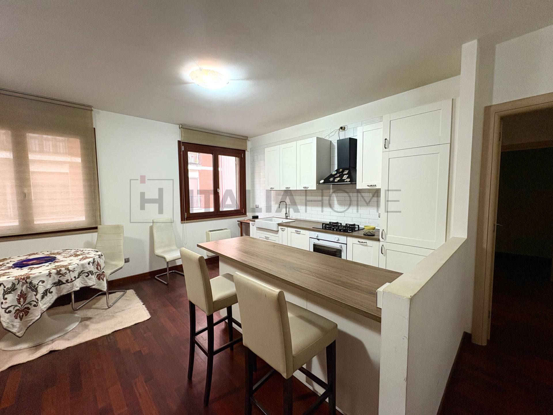 Appartamento in vendita a Cagliari, San Benedetto