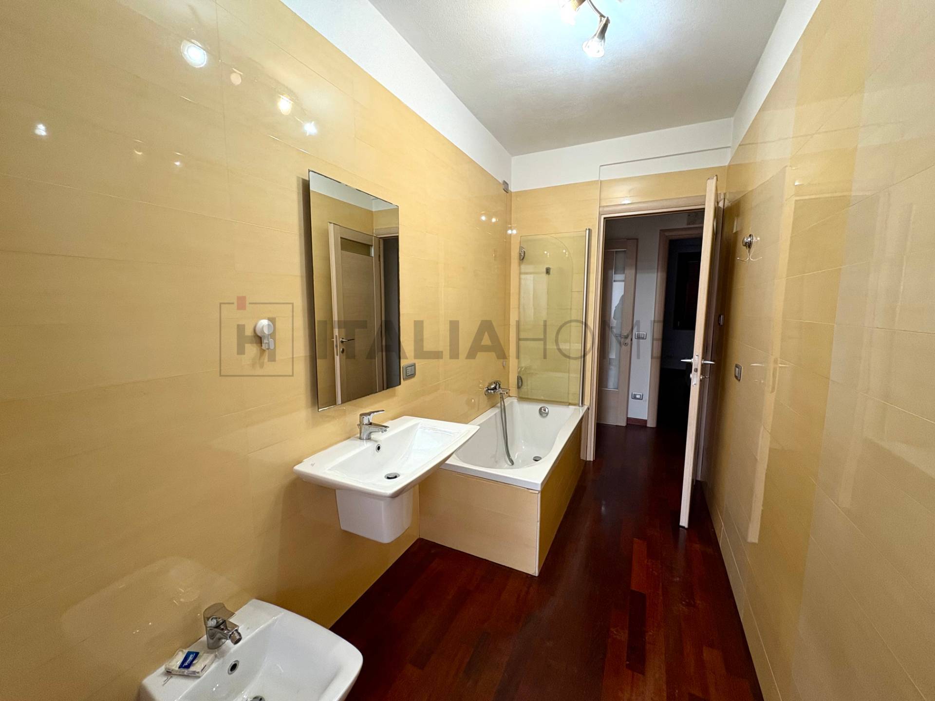 Appartamento in vendita a Cagliari, San Benedetto