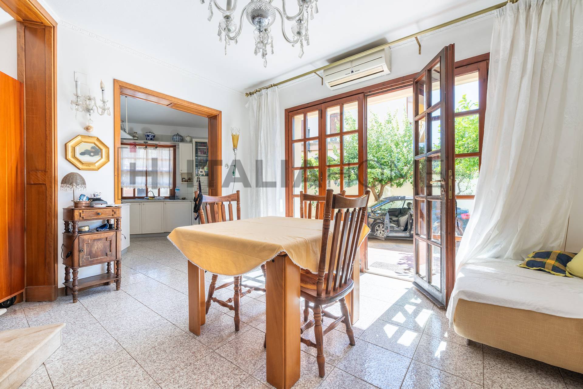 Villa Bifamiliare Porzione in vendita a Selargius