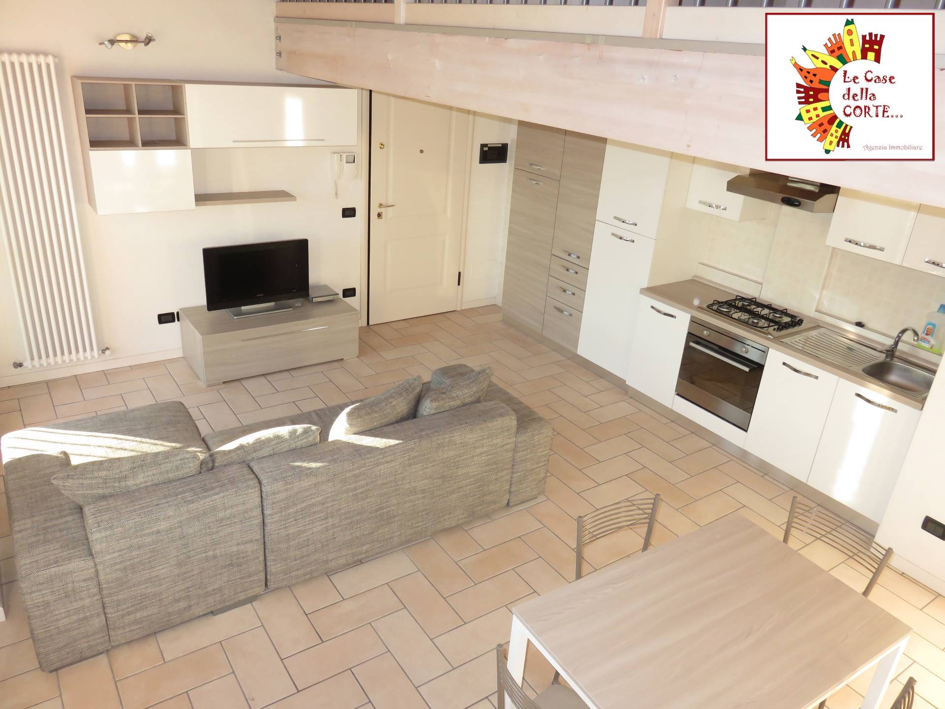 ( 1 Camera ) BILOCALE o MONOLOCALE in vendita a Cento, CENTRO STORICO