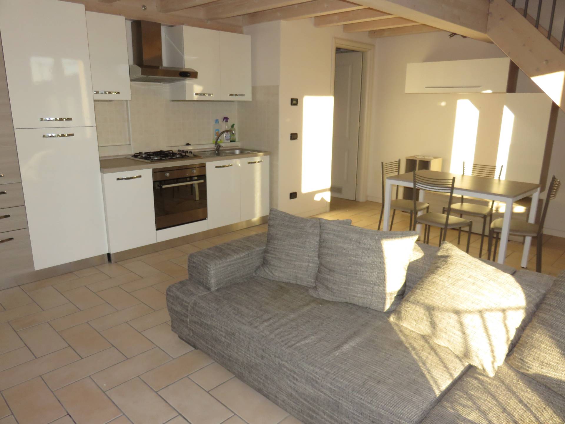 ( 1 Camera ) BILOCALE o MONOLOCALE in vendita a Cento, CENTRO STORICO