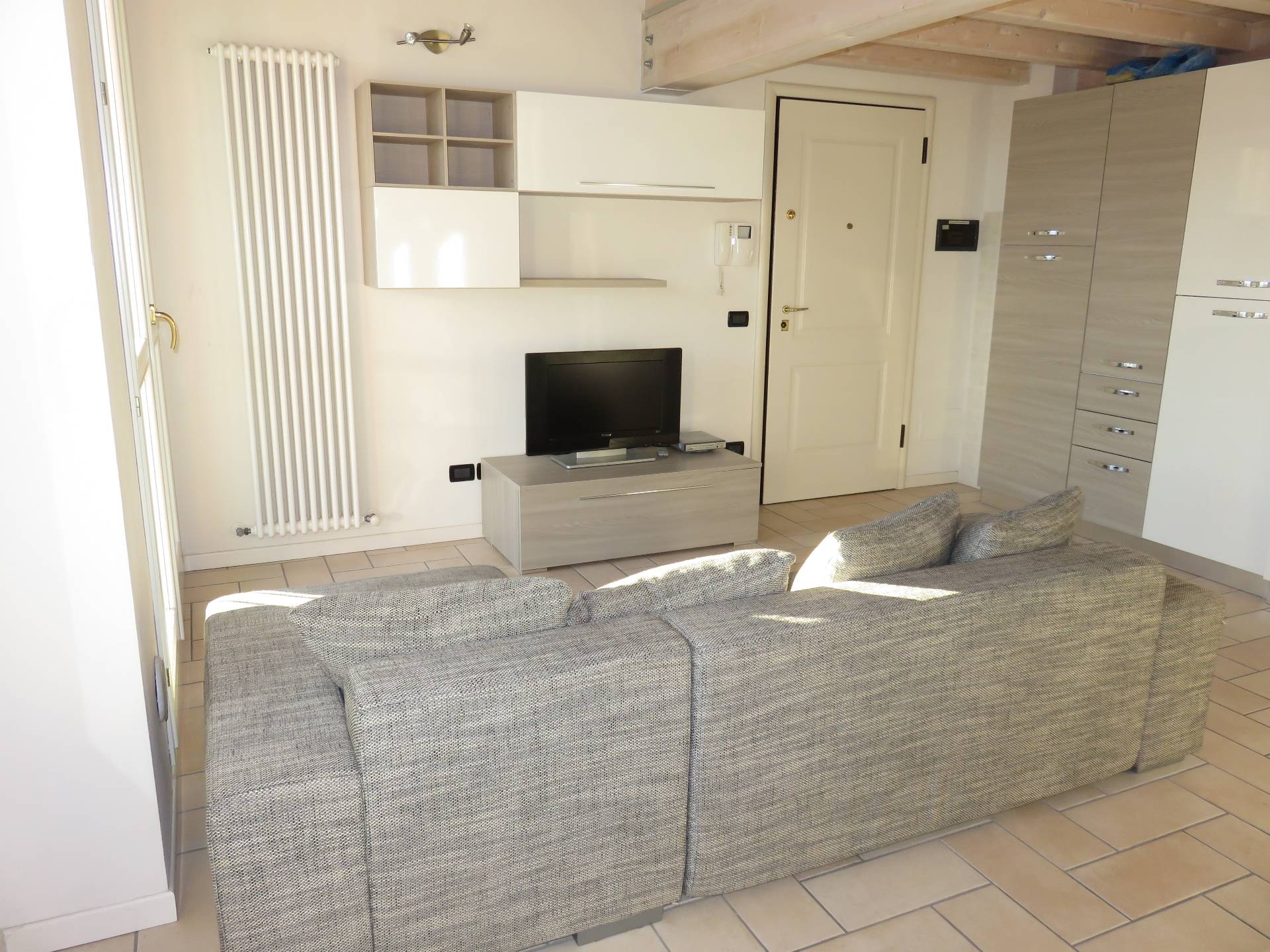 ( 1 Camera ) BILOCALE o MONOLOCALE in vendita a Cento, CENTRO STORICO