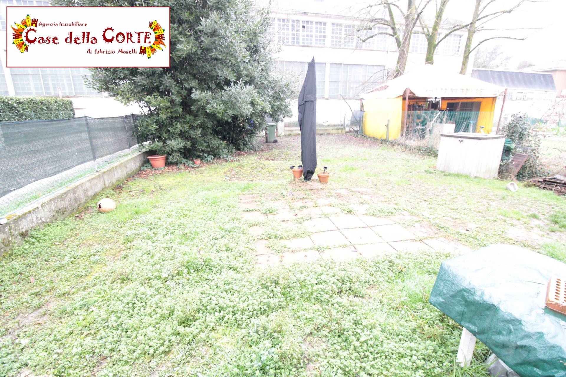 ( 1 Camera + Giardino ) BILOCALE CON GIARDINO in vendita a Cento, Vicinanze del CENTRO STORICO