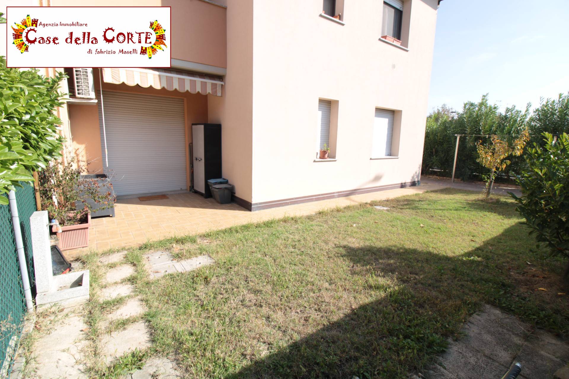 ( 2 Camere + Giardino ) APPARTAMENTO con GIARDINO in vendita a San Pietro in Casale