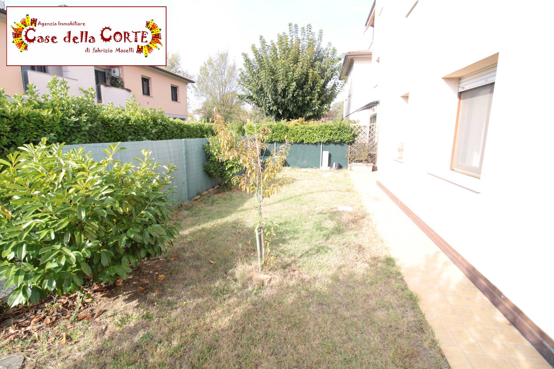 ( 2 Camere + Giardino ) APPARTAMENTO con GIARDINO in vendita a San Pietro in Casale