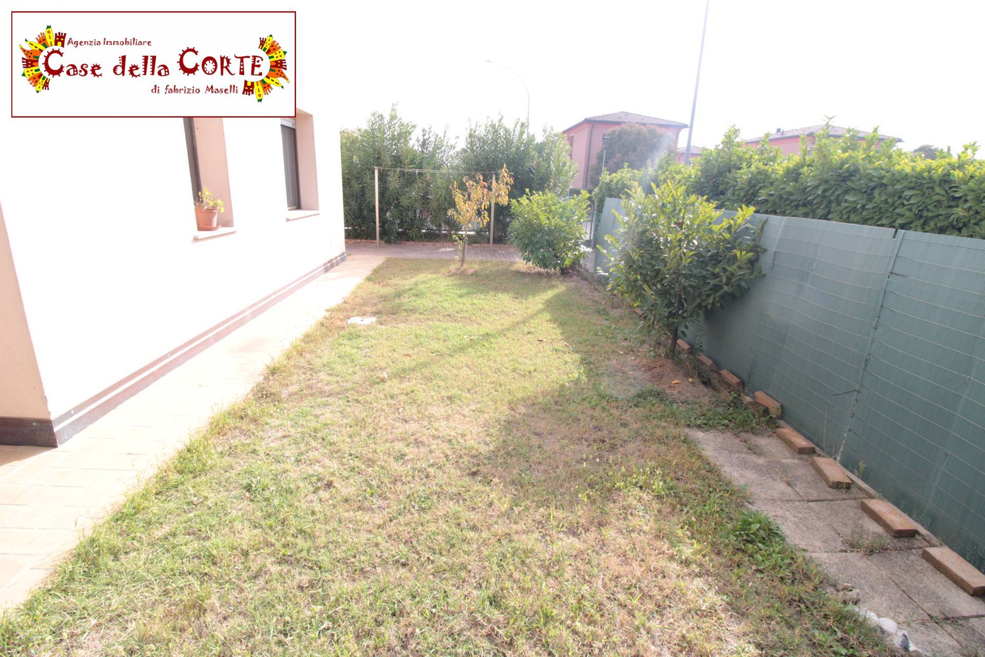 ( 2 Camere + Giardino ) APPARTAMENTO con GIARDINO in vendita a San Pietro in Casale