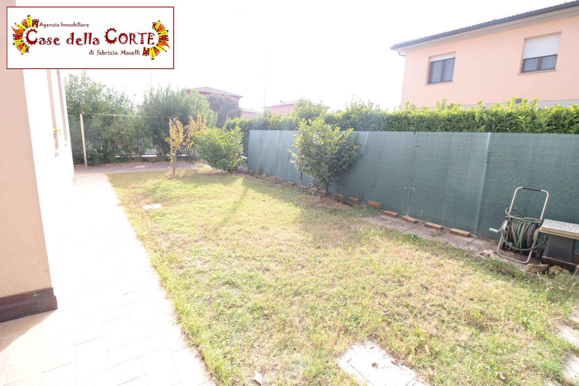 ( 2 Camere + Giardino ) APPARTAMENTO con GIARDINO in vendita a San Pietro in Casale