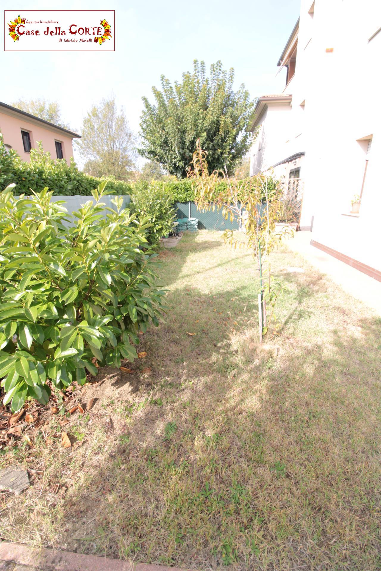 ( 2 Camere + Giardino ) APPARTAMENTO con GIARDINO in vendita a San Pietro in Casale
