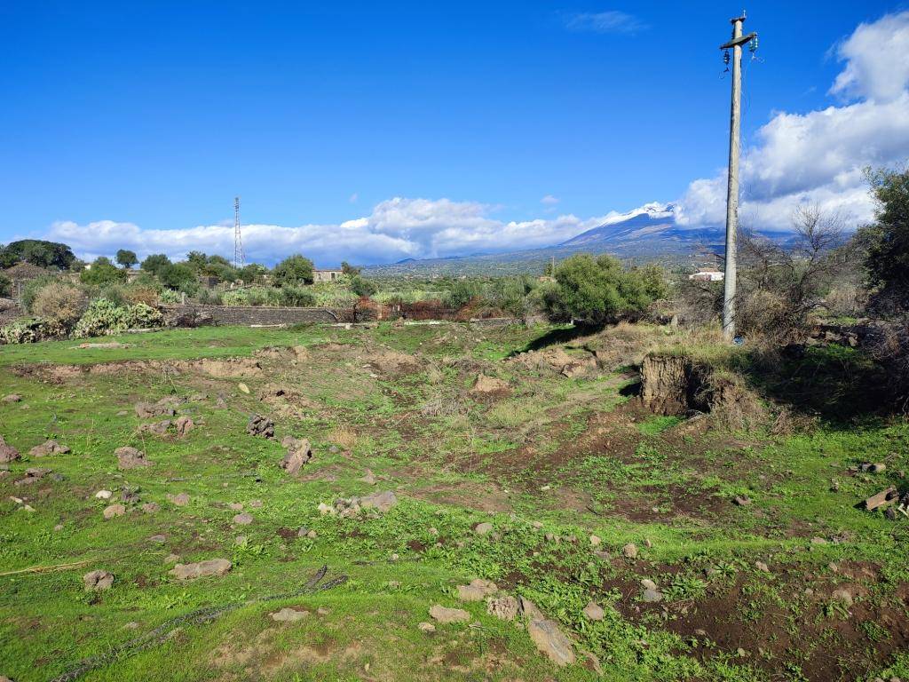 Terreno Agricolo in vendita a Patern, zona Scalilli