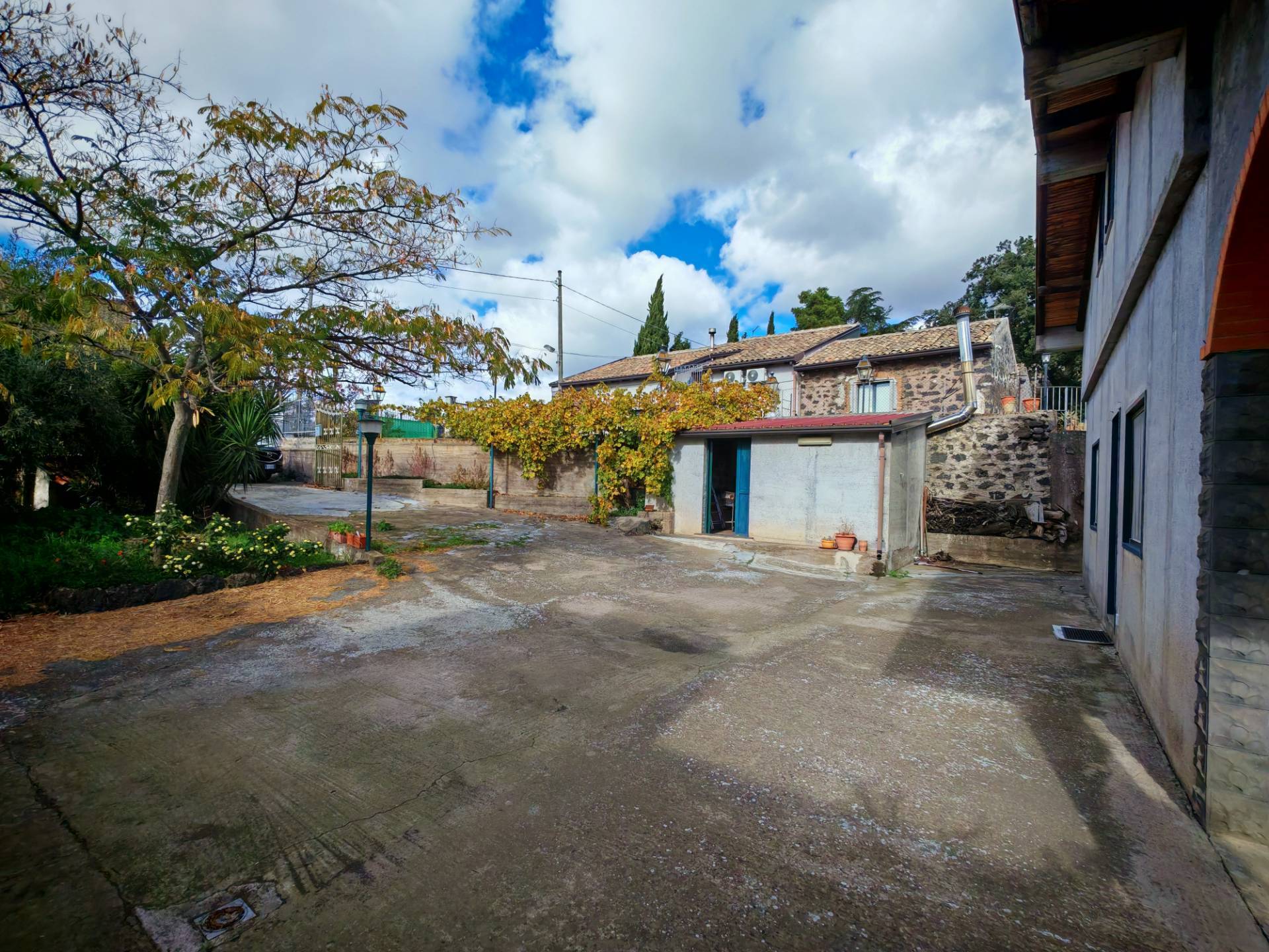 Villa in vendita a Santa Maria di Licodia