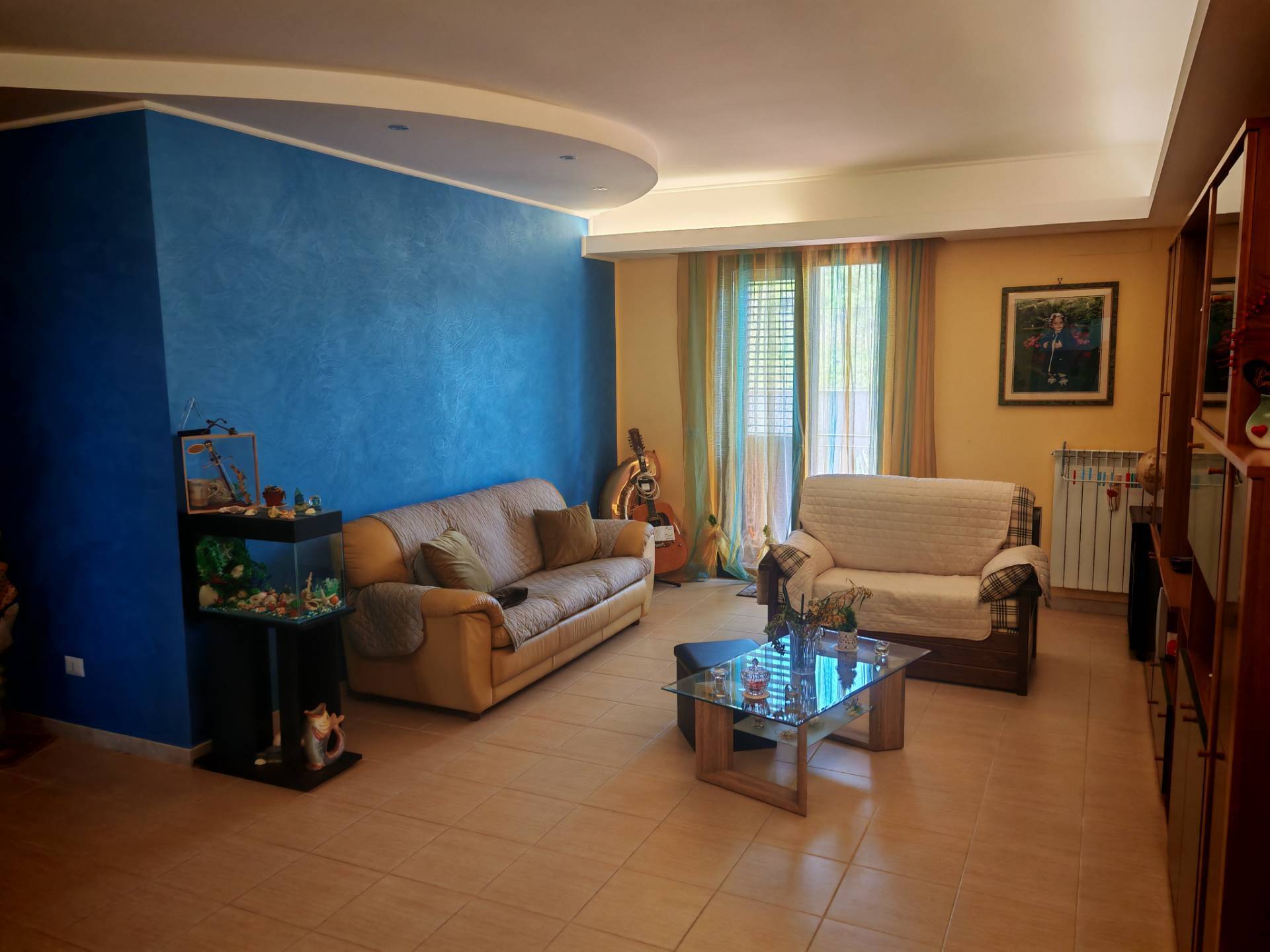 Appartamento in vendita a Patern, zona Scala Vecchia