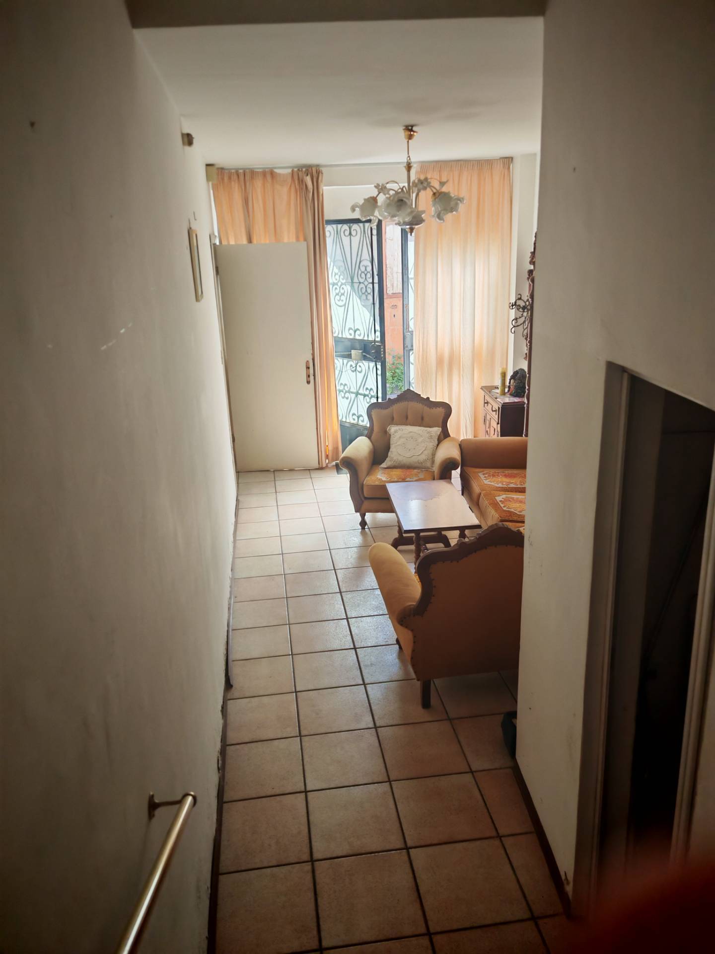 Casa singola in vendita a Patern