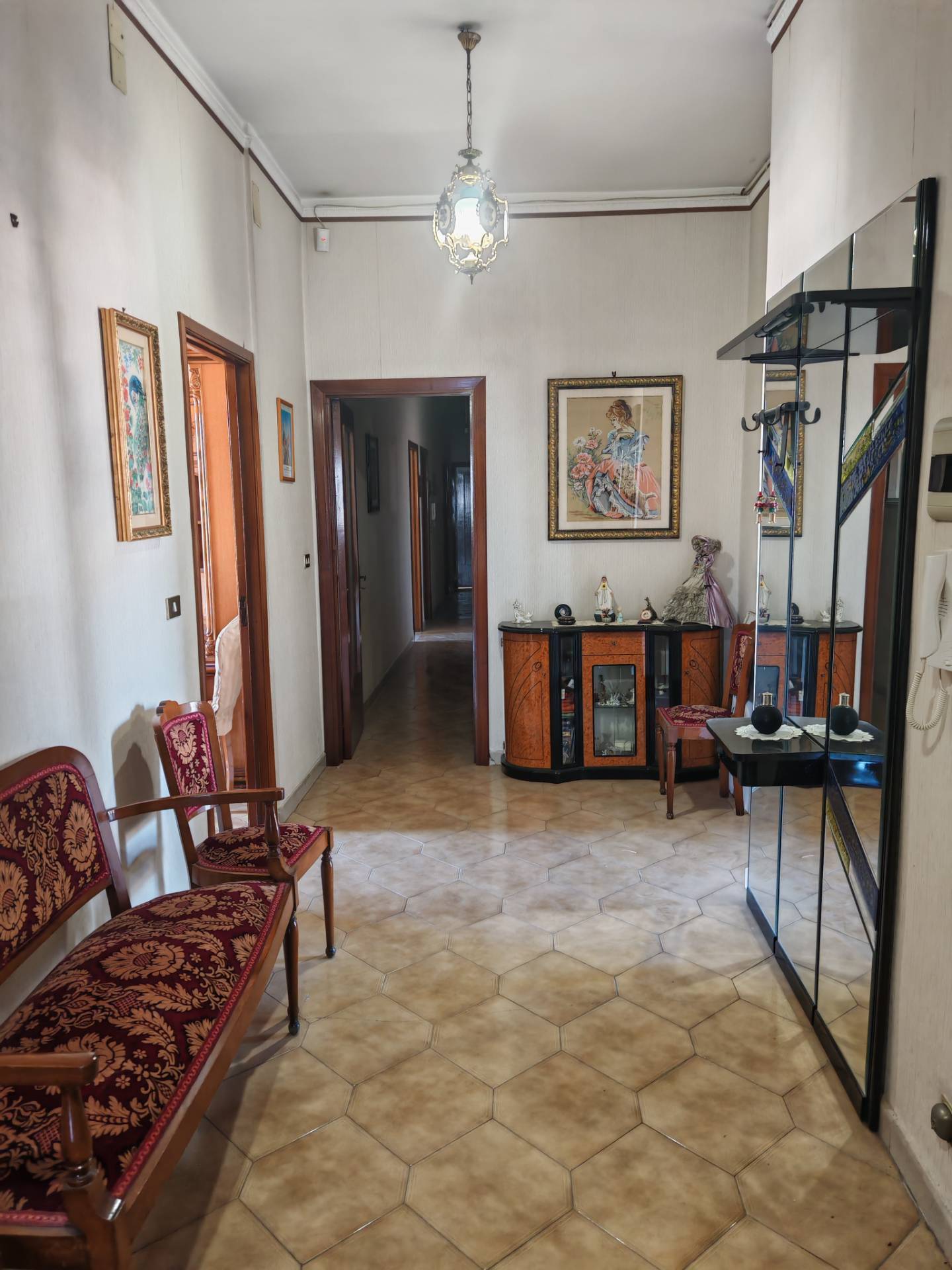 Appartamento in vendita a Patern