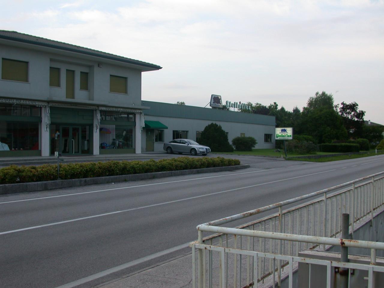 Locale commerciale in affitto a Spilimbergo