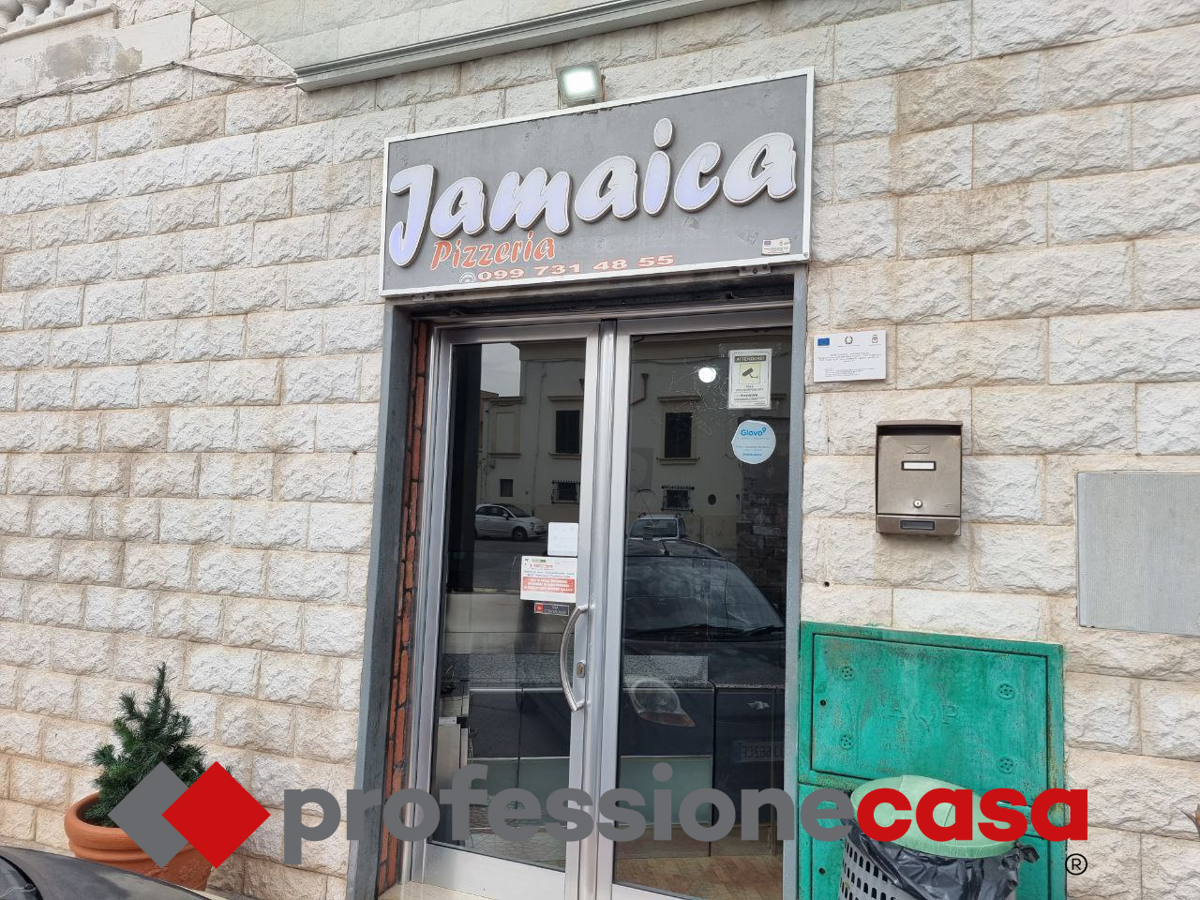 Attivit commerciale Ristorante e pizzeria in vendita a Taranto