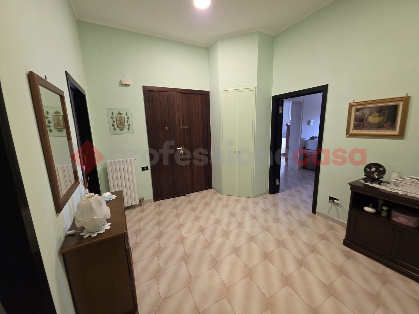 Appartamento con box a Taranto