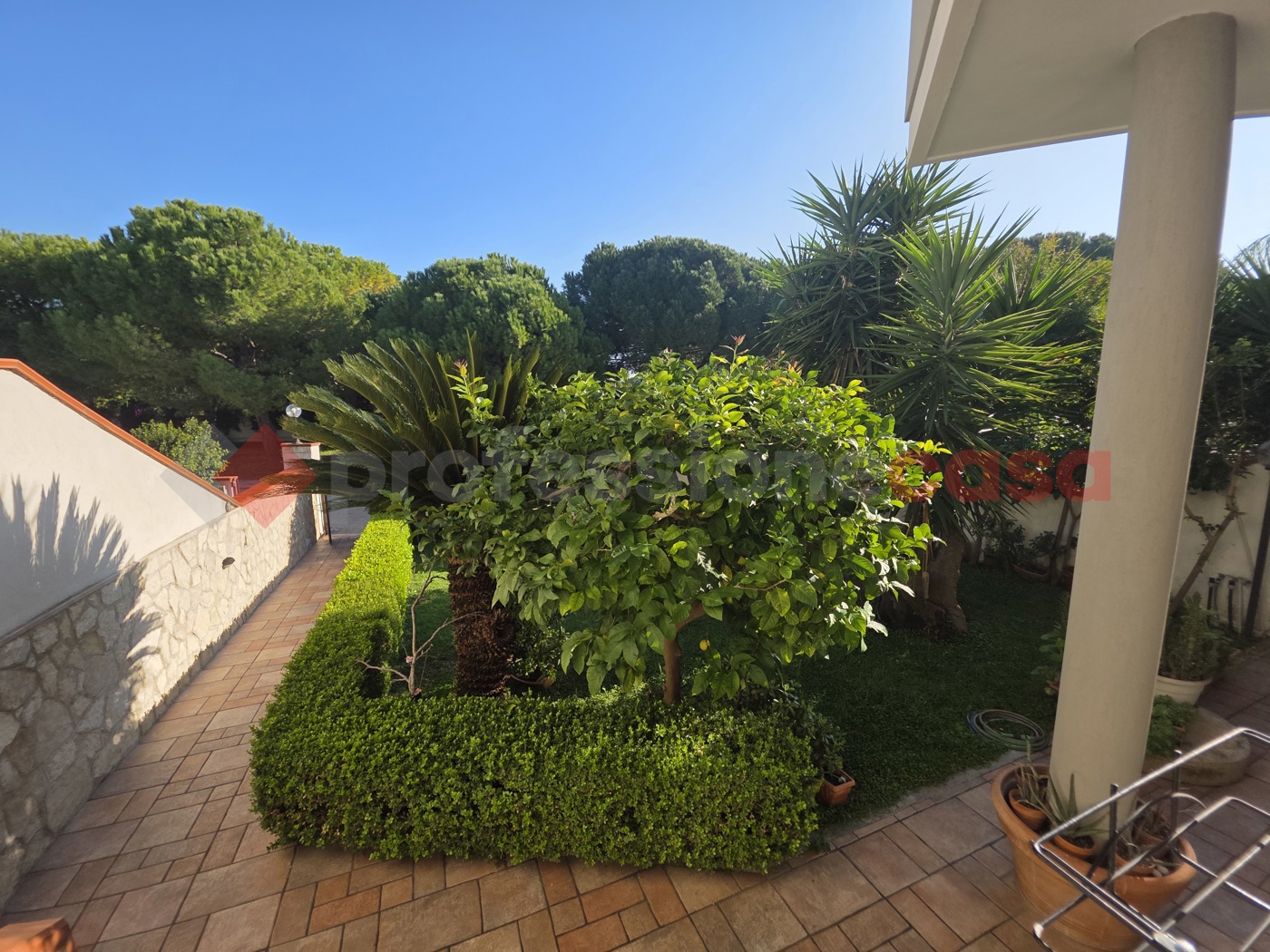 Villa con giardino a Taranto