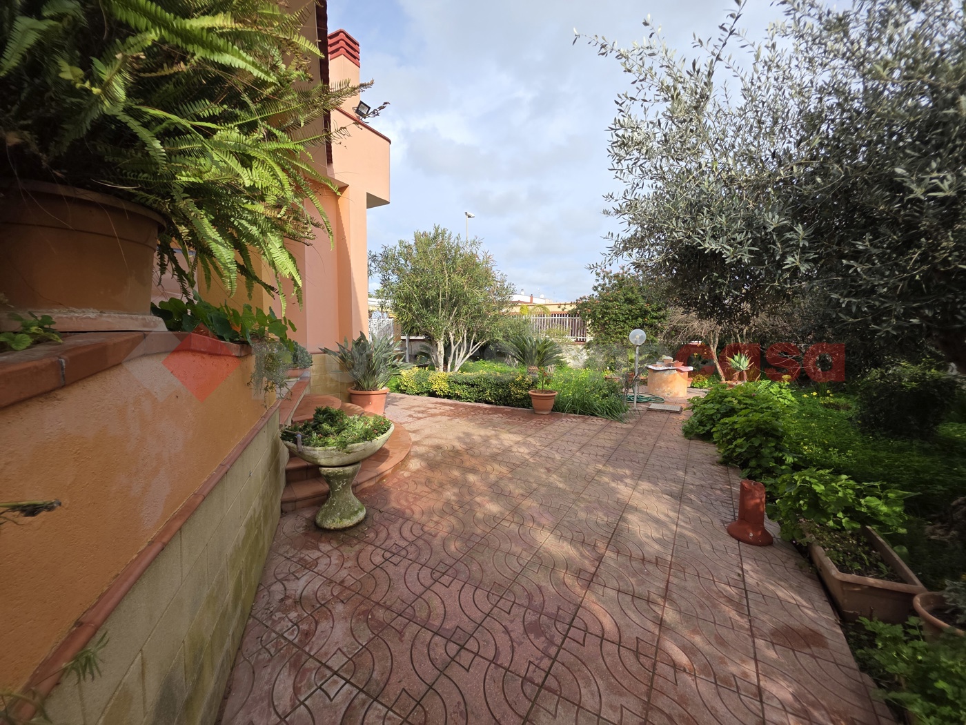 Villa con giardino a Taranto