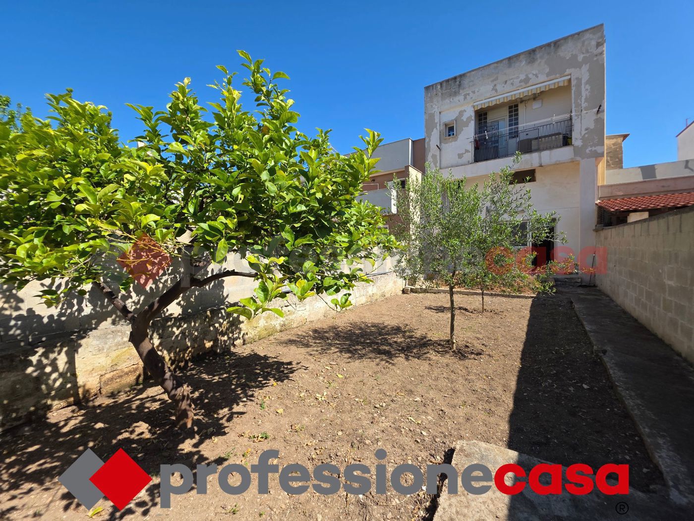 Bilocale con giardino a Taranto