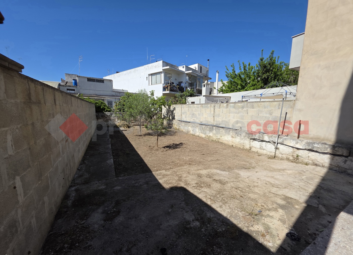 Bilocale con giardino a Taranto