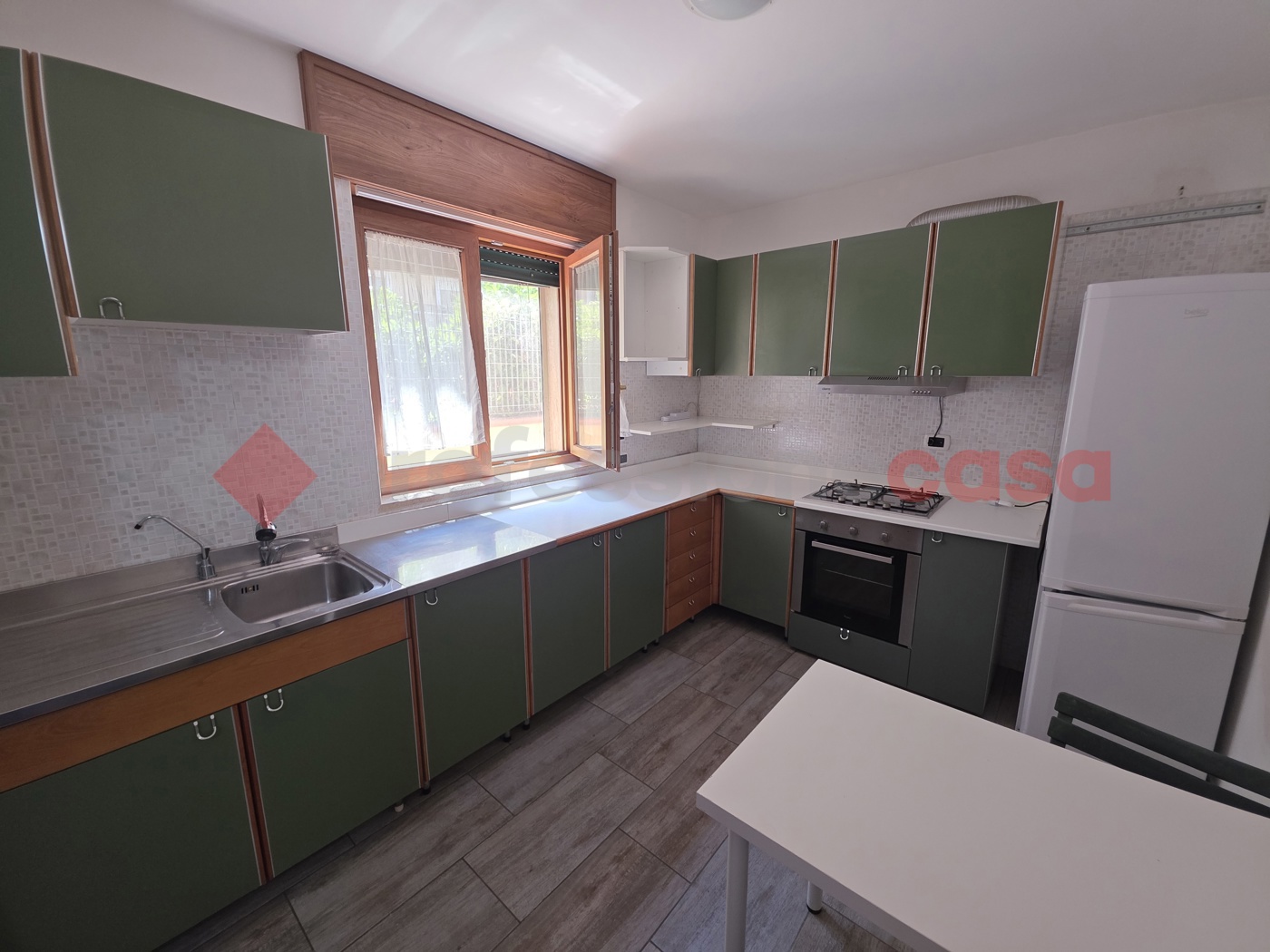 Casa indipendente con giardino a Taranto
