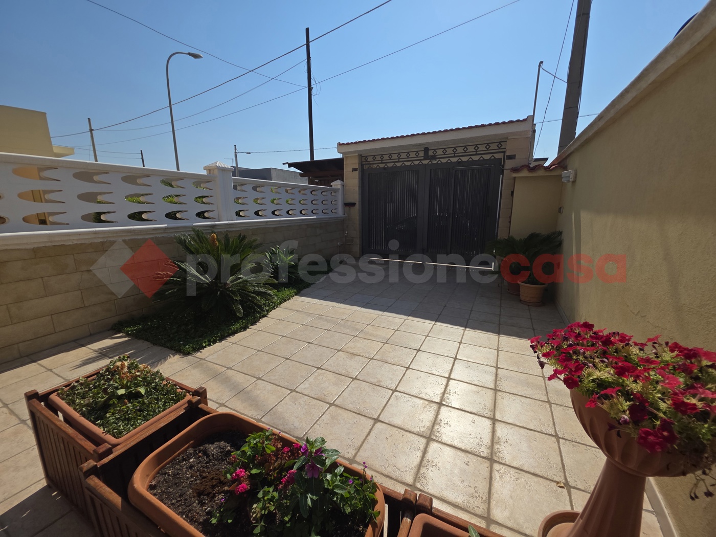 Villa Bifamiliare con giardino a Taranto